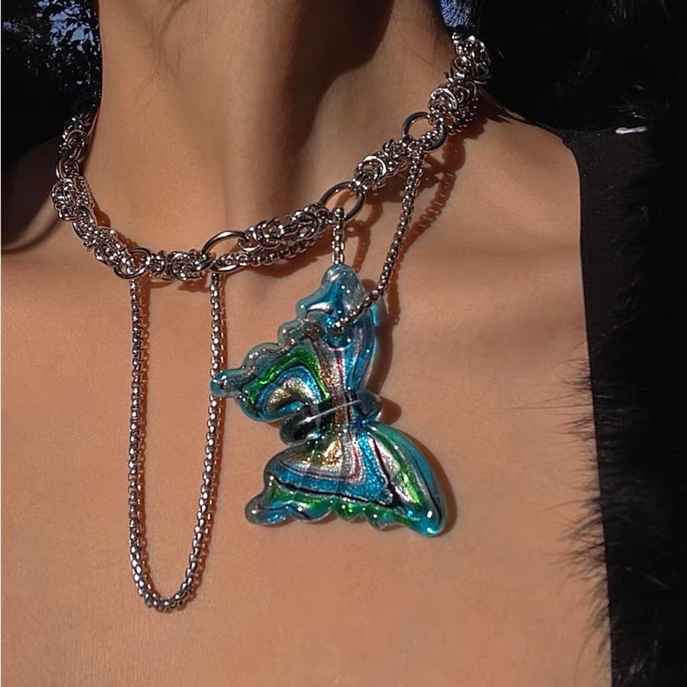 Y2K big Butterfly Necklace blue and green